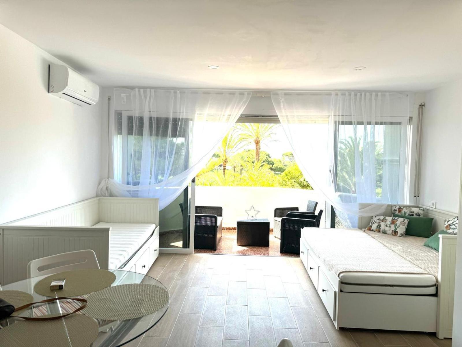 Julia'S Apartment มาร์เบยา ภายนอก รูปภาพ