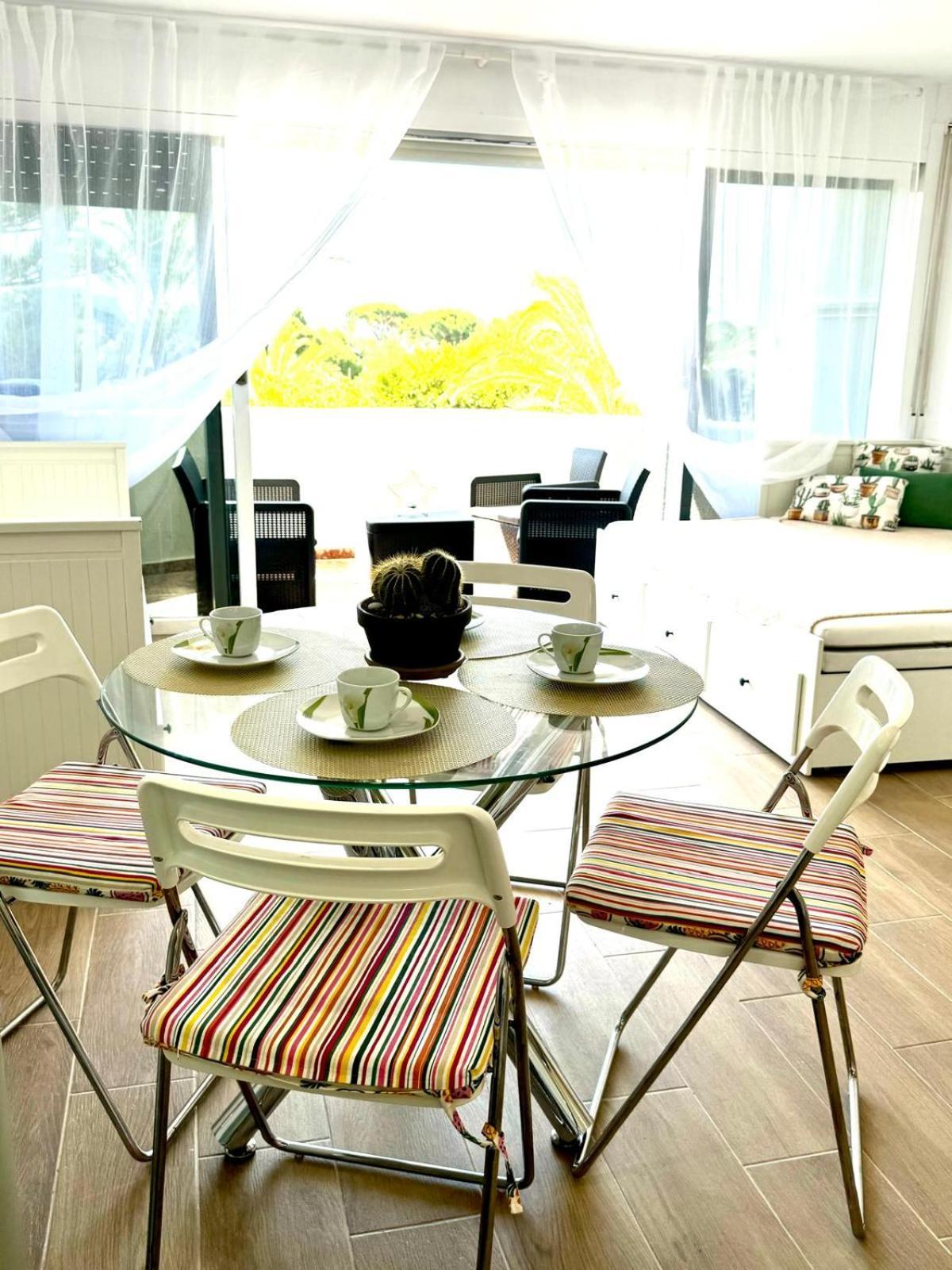 Julia'S Apartment มาร์เบยา ภายนอก รูปภาพ